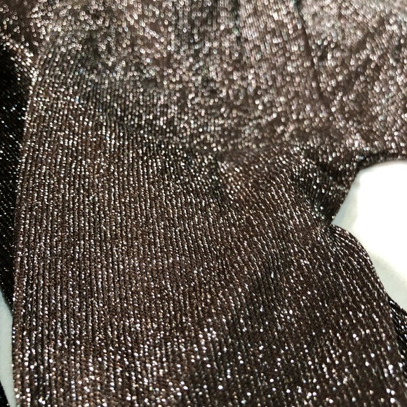 Leggings and top all for one price - Picture 7 of 10